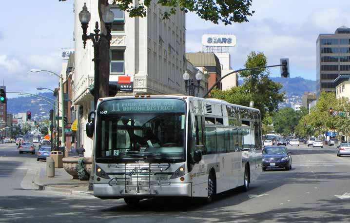 AC Transit Van Hool A330 1047